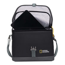 Load image into Gallery viewer, National Geographic Shoulder Bag Medium
